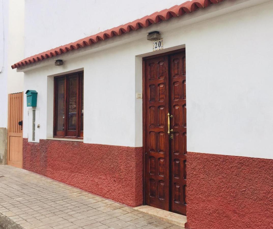 Casa Rosalia. Apartamento Con Vistas A La Montana 特罗尔 外观 照片