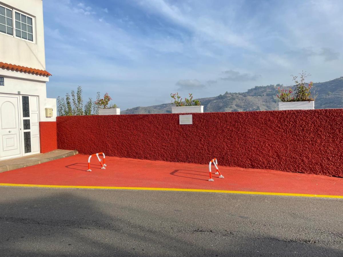 Casa Rosalia. Apartamento Con Vistas A La Montana 特罗尔 外观 照片